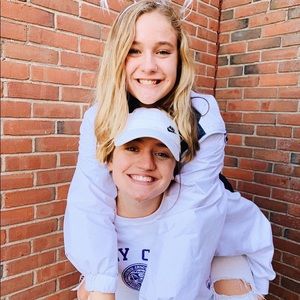 Meet your Posher, Emma